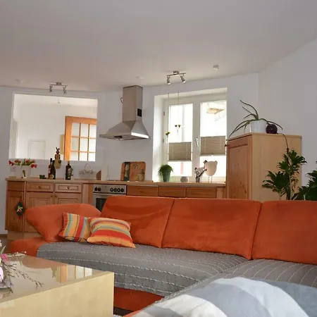 Zwischen Weinstrasse Und Pfälzer Wald *